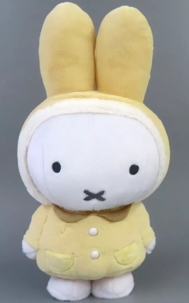 ミッフィー 特大サイズぬいぐるみ A賞 クリーム色　ふわふわのお洋服 中古】ぬいぐるみ ミッフィー 特大サイズぬいぐるみ ふわふわの