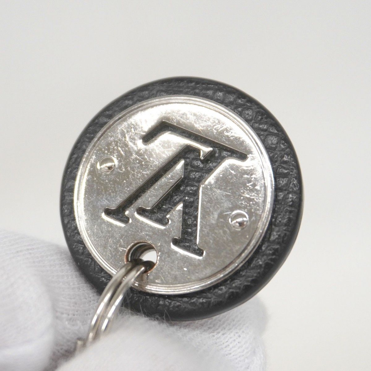 ルイヴィトン ポルトクレネオLVクラブ キーホルダー エクリプス タイガ