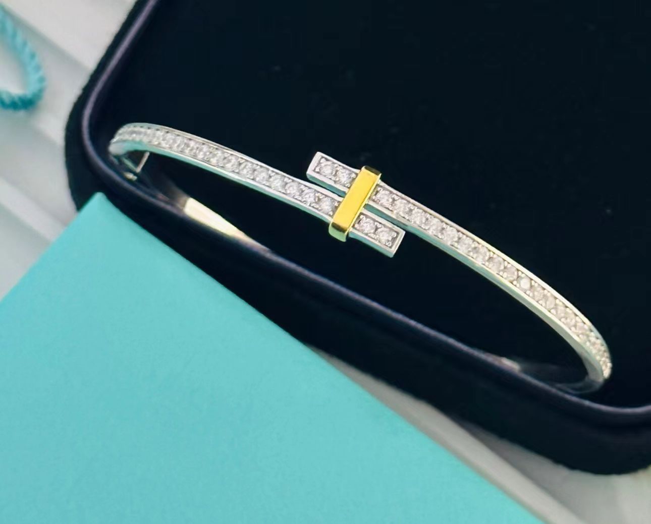 Tiffany エッジシリーズ プラチナと18Kゴールド ダイヤモンド ブレスレット
