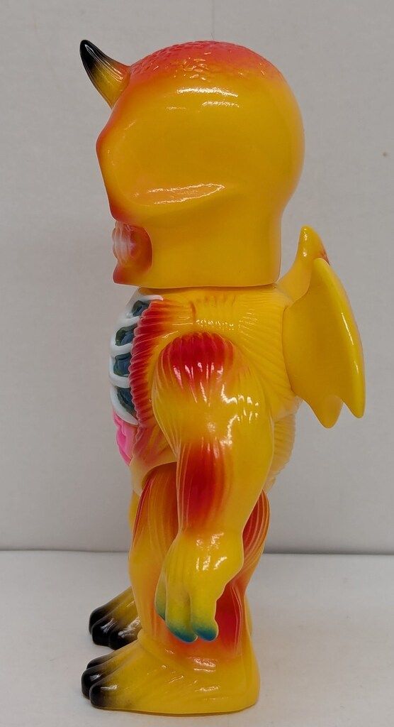 TRACTOR INC. INSIDE PARK POPFLY 黄色成型