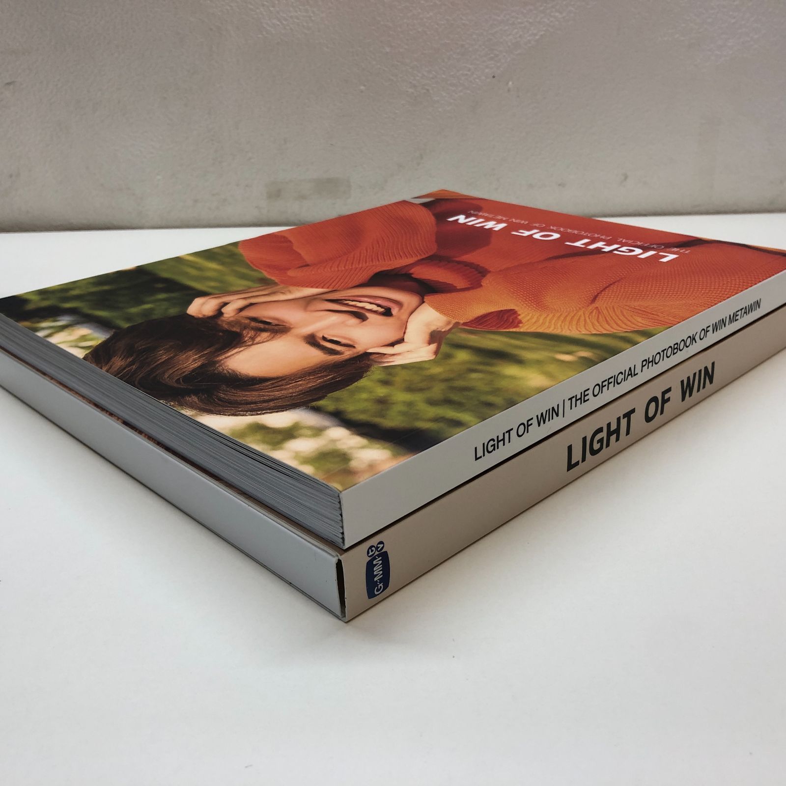 N]写真集 LIGHT OF WIN/WIN METAWIN 公式フォトブック - メルカリ
