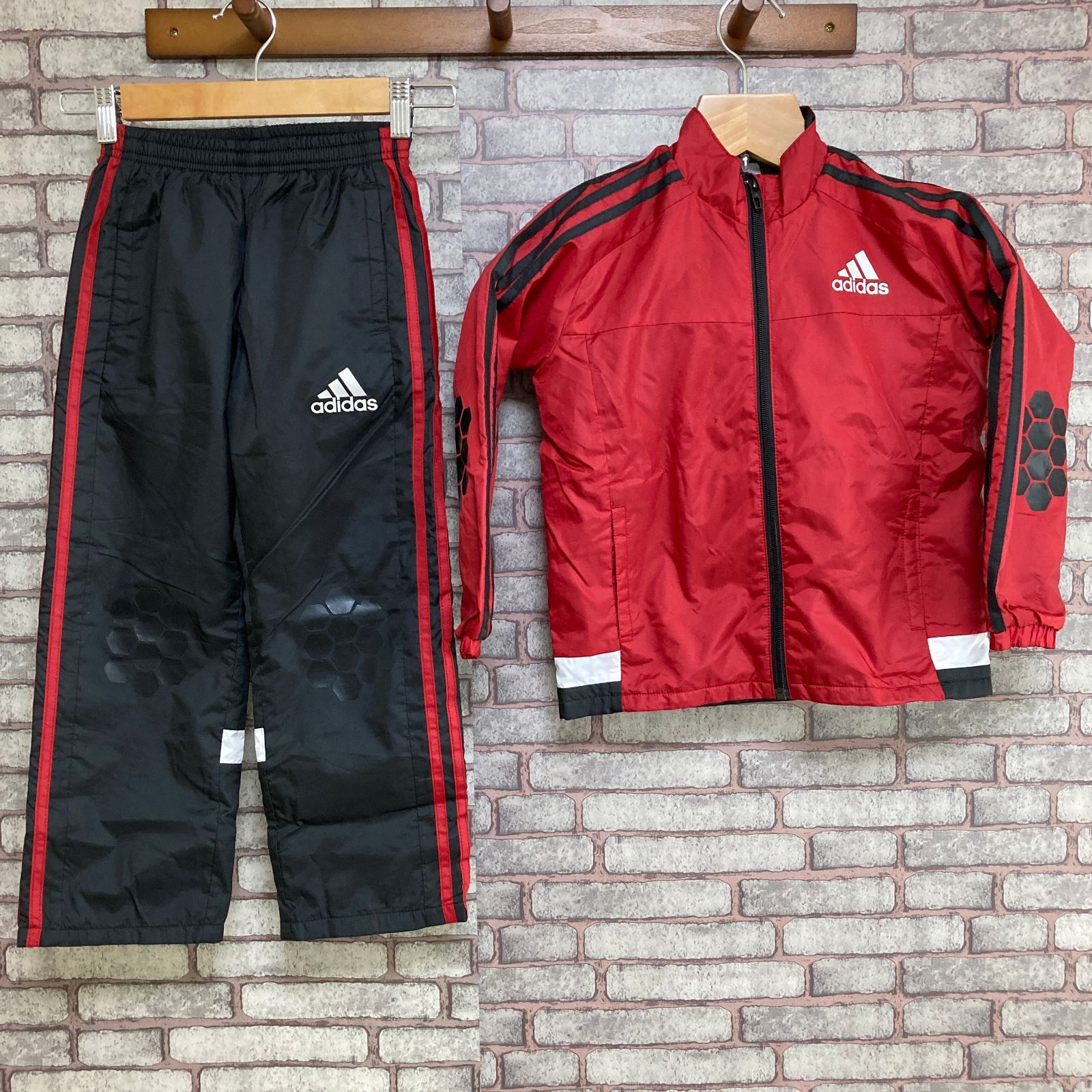 【状態良】adidas リバプール 00sウィンドブレーカー 黒/赤 楽天市場】a□アディダス/ADIDAS ロゴプリント ウィンド