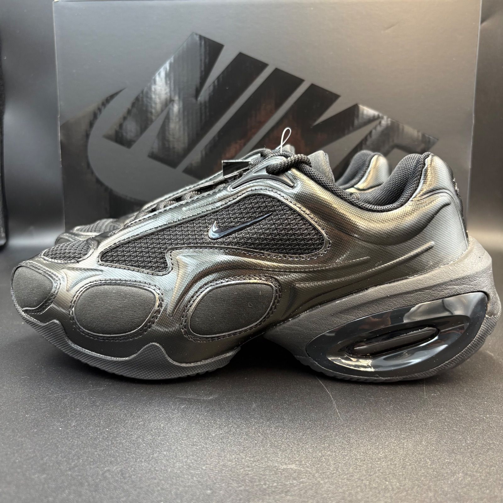 新品 23.5cm Nike Women