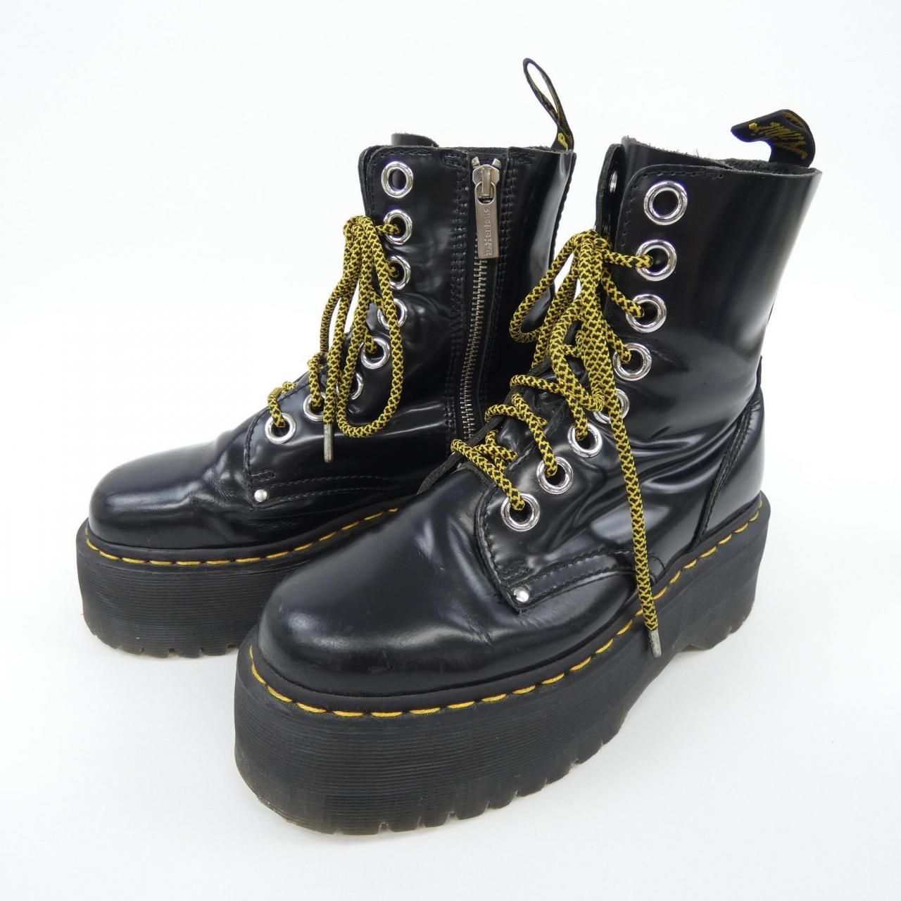 DR.MARTENS ブーツ