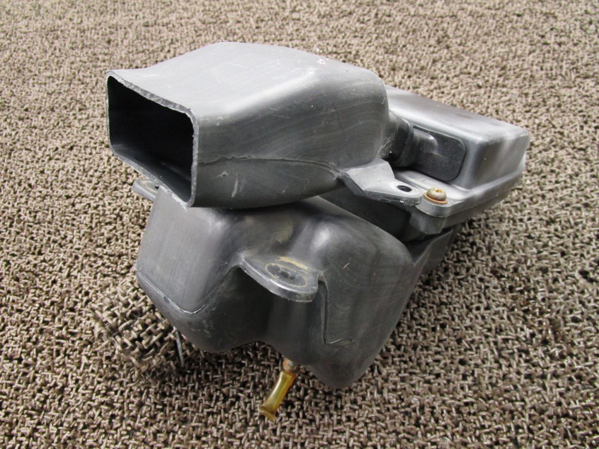 YSR80 エアクリーナーボックス △Y946！2GX ヤマハ 【 2GX 】 キャブ車