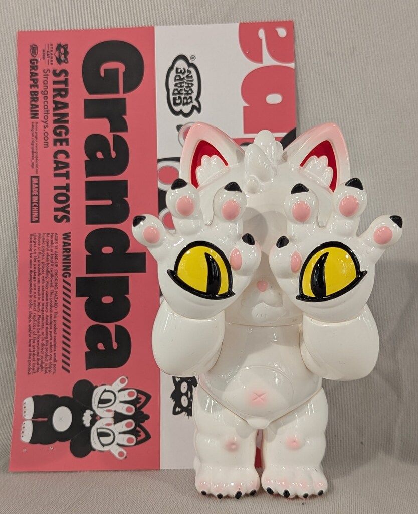 GRAPE BRAIN ジゴクネコおにぎり Grandpa - メルカリ