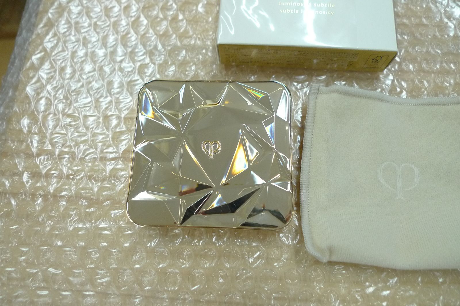clé de peau BEAUTÉ】 ハイライト 21 クレドポーボーテ ルール