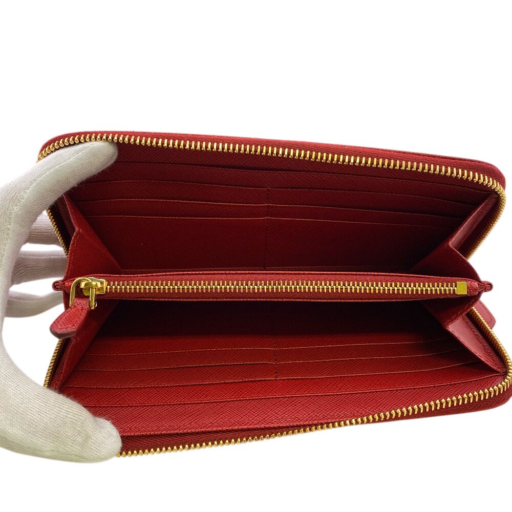 5％OFF フォロワークーポン！！】PRADA プラダ ラウンド