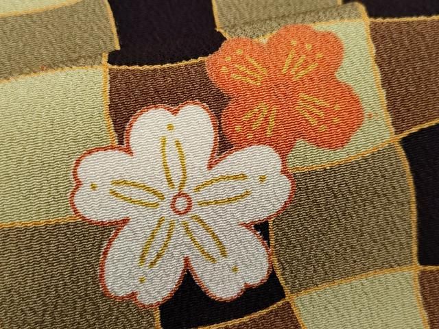 楓花文 鬼しぼ縮緬