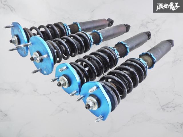 18クラウン メーカー不明フルタップ式車高調 18クラウンメーカー不明フルタップ式車高調