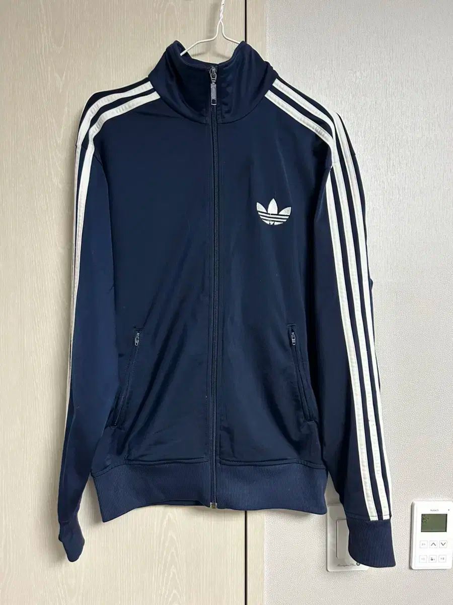 【雷市場（ポンジャン）商品韓国直送】adidas(アディダス) ファイヤーバード ジャージ ネイビー 95 サイズ 販売