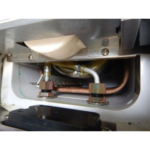 ビア ディスペンサー