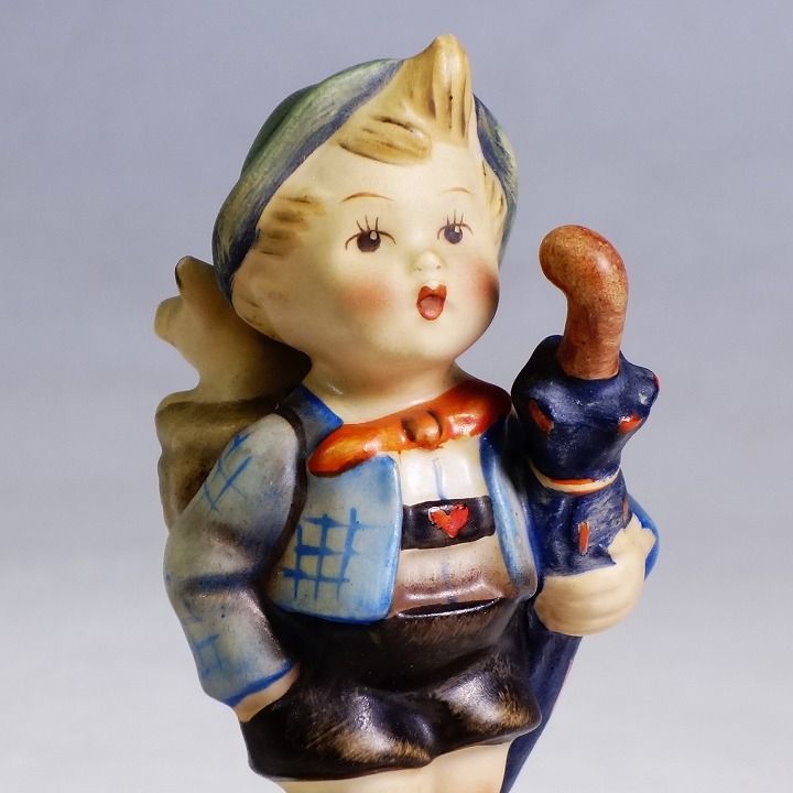 ドイツ Goebel ゲーベル 傘の少年 傘の少女 フンメル人形 フィギュリン