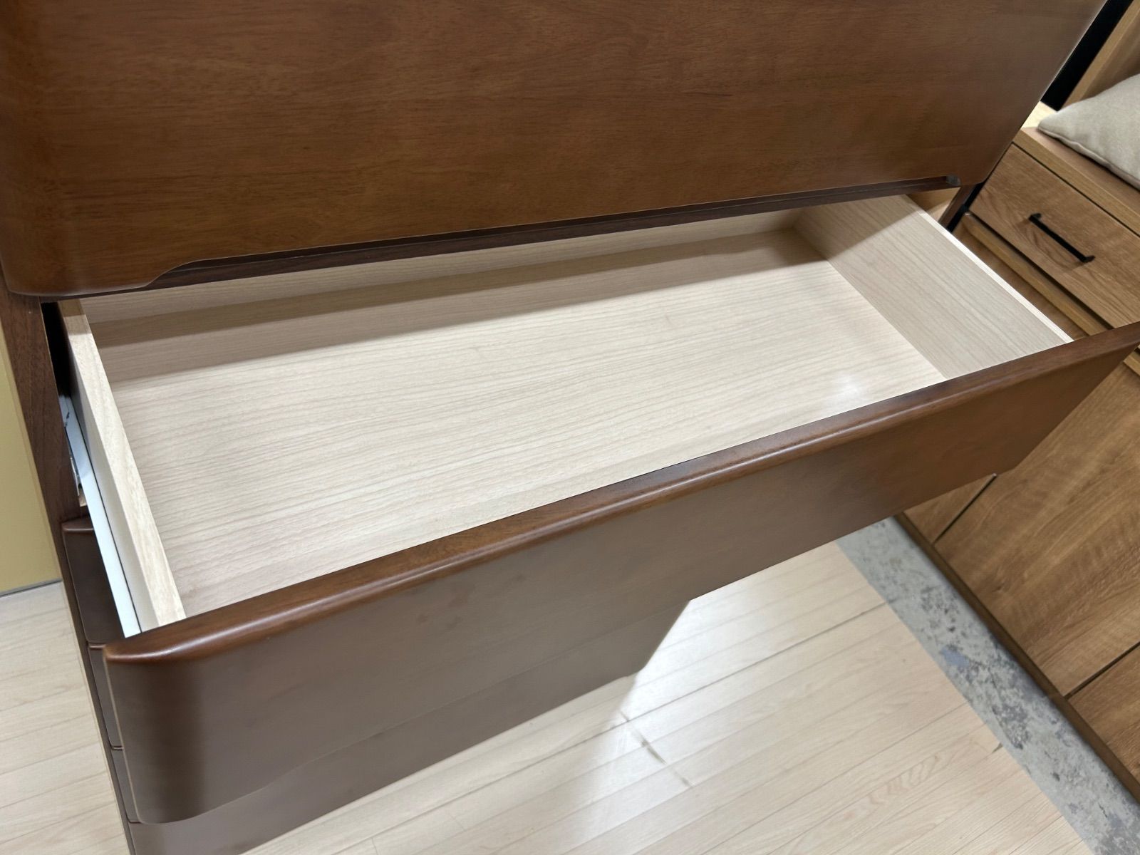 ニトリ ハイチェスト オウカ2 - メルカリ