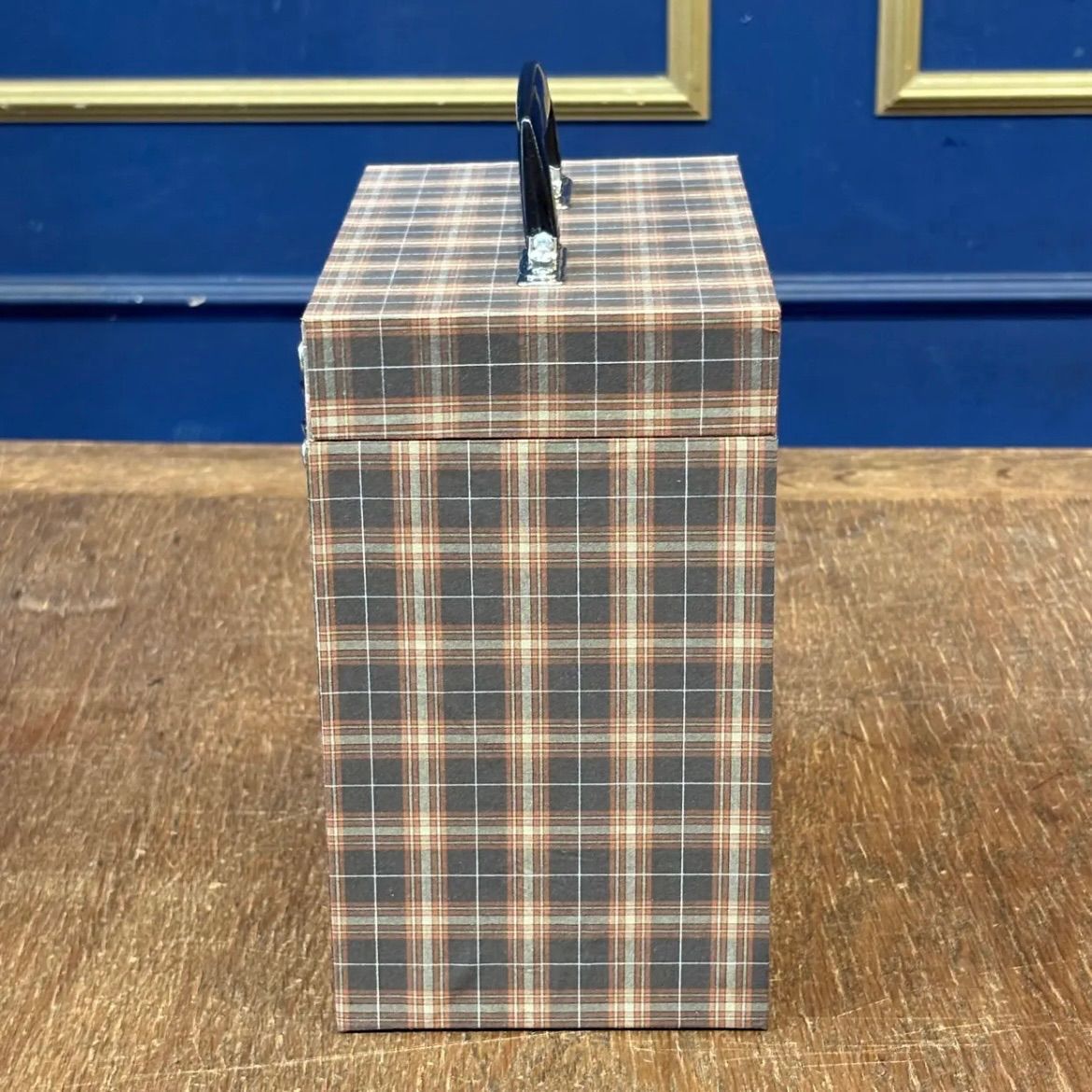 キャリーバッグ