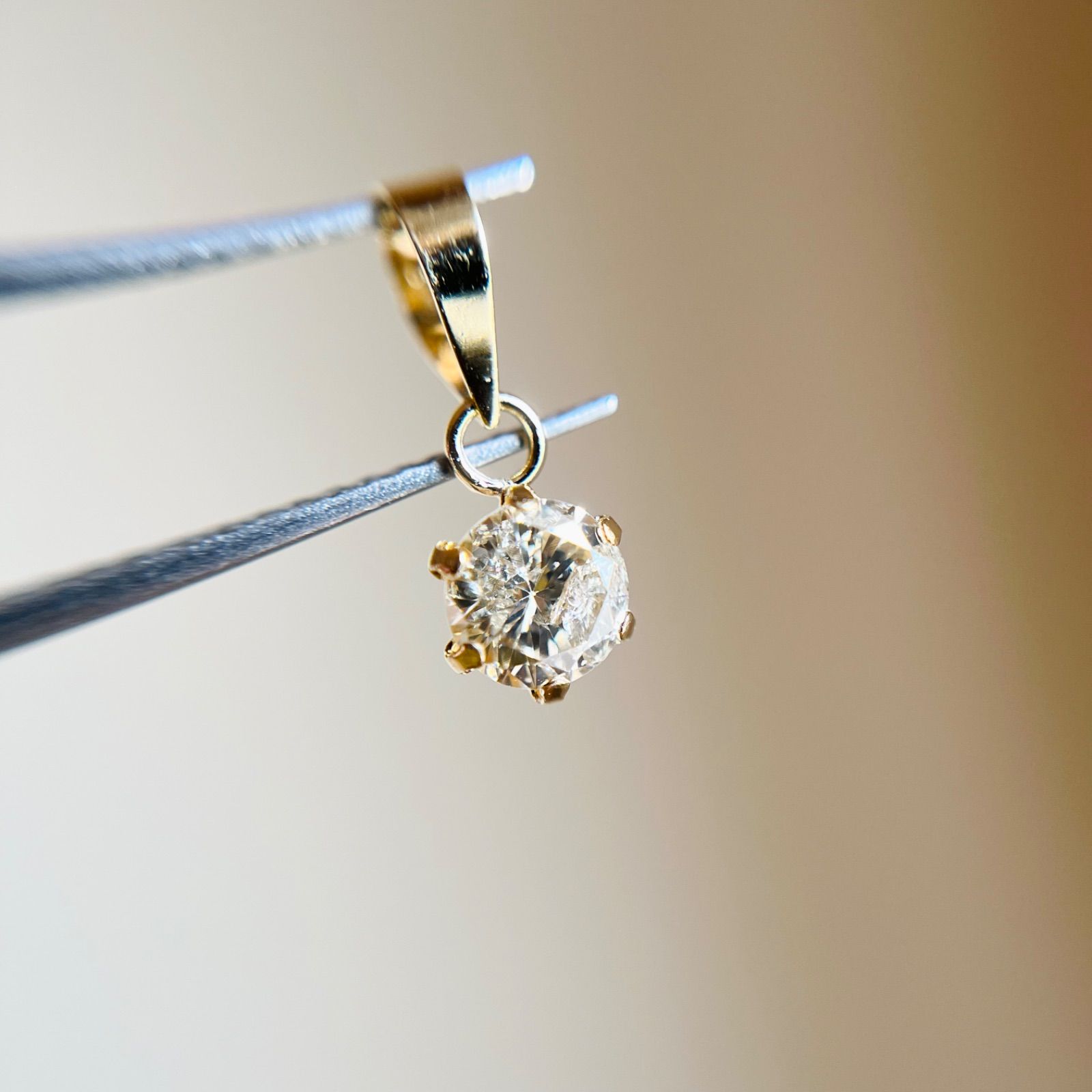 【SALE☆特価☆】K18 天然ダイヤモンド　0.30ctペンダントトップ2 SALE☆特価☆】K18 天然ダイヤモンド 0.30ctペンダントトップ2