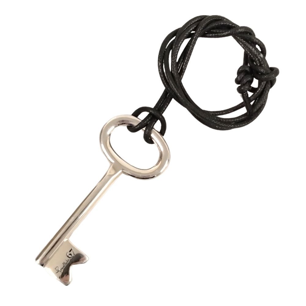 ポメラート67 シルバーネックレス