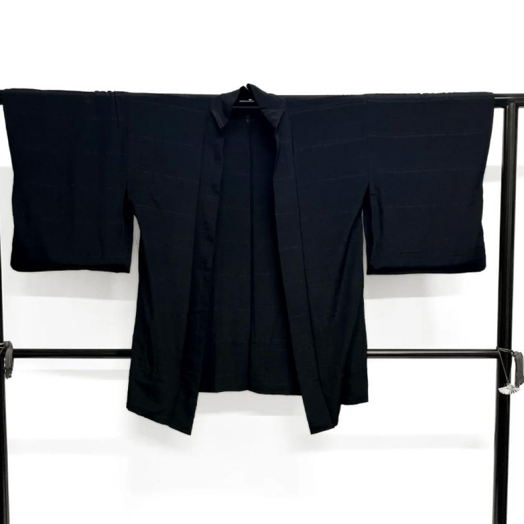 黒羽織 横縞 膨れ織り 黒地 単衣 着物 101b d