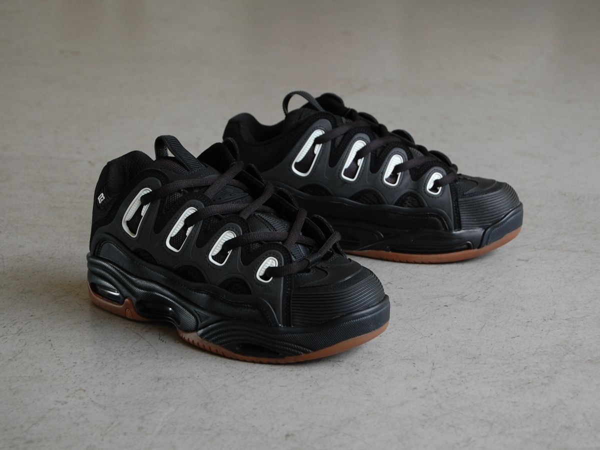 値下げ　OSIRIS D3 US10 新品未使用 2025年最新】osiris d3の人気アイテム - メルカリ