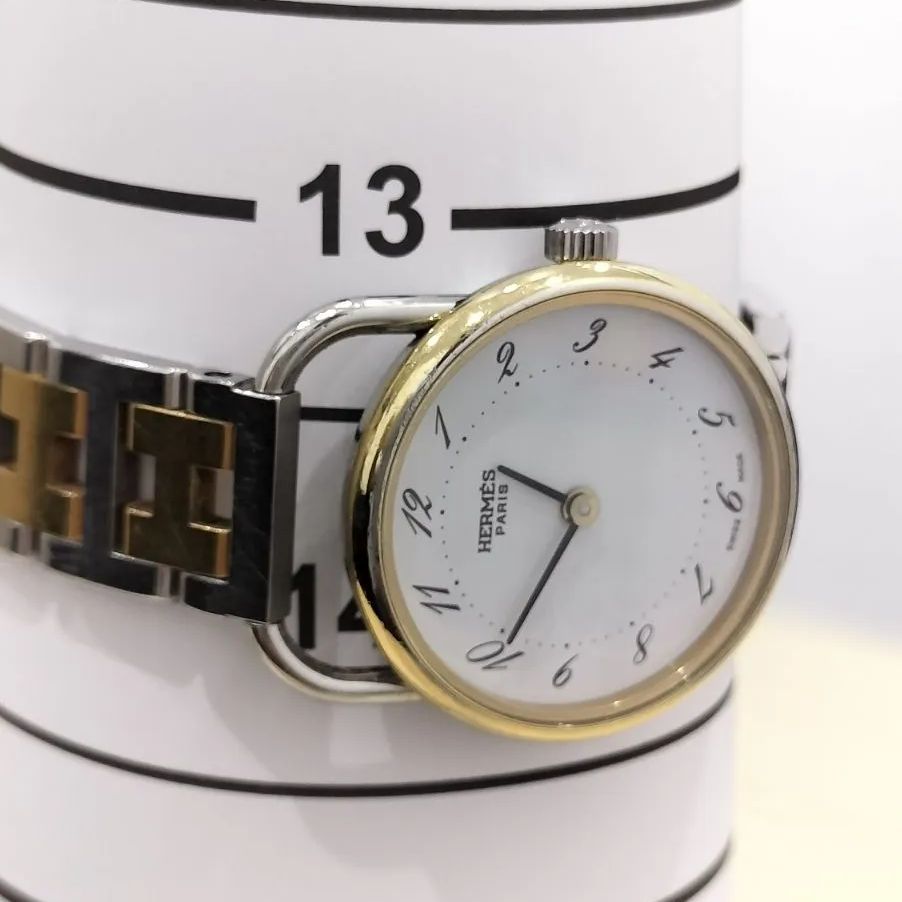 新品電池✨　エルメス　アルソー　アイボリー文字盤　コンビ　Hバンド　腕時計 新品電池✨ エルメス アルソー アイボリー文字盤 コンビ Hバンド 腕時計