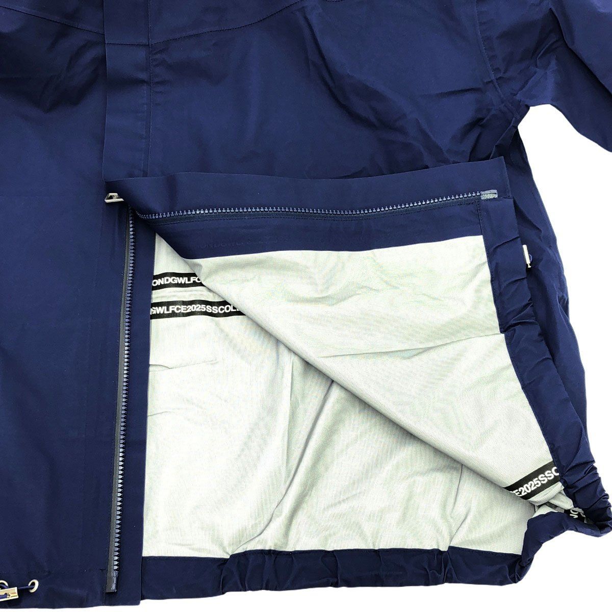 SOFTSHRLL JACKET