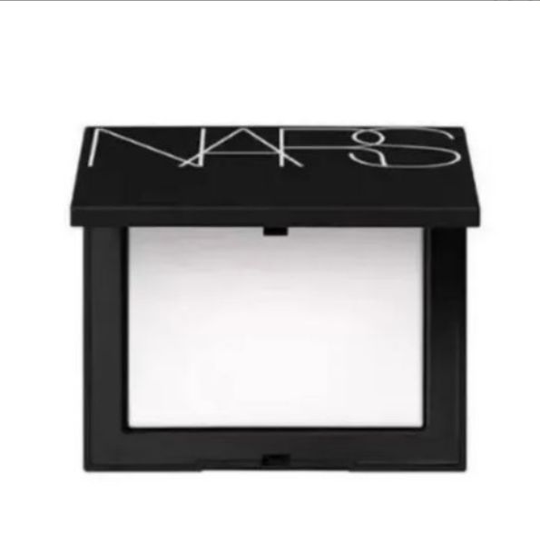 新品未使用 NARS ナーズ ライトリフレクティングセッティングパウダー プレスト N