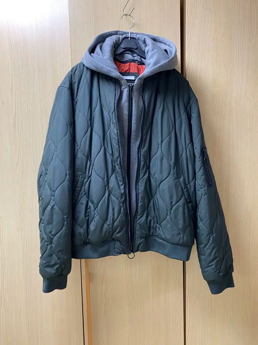 【雷市場（ポンジャン）商品韓国直送】 ZARA(ザラ) キルティングジャケット XL