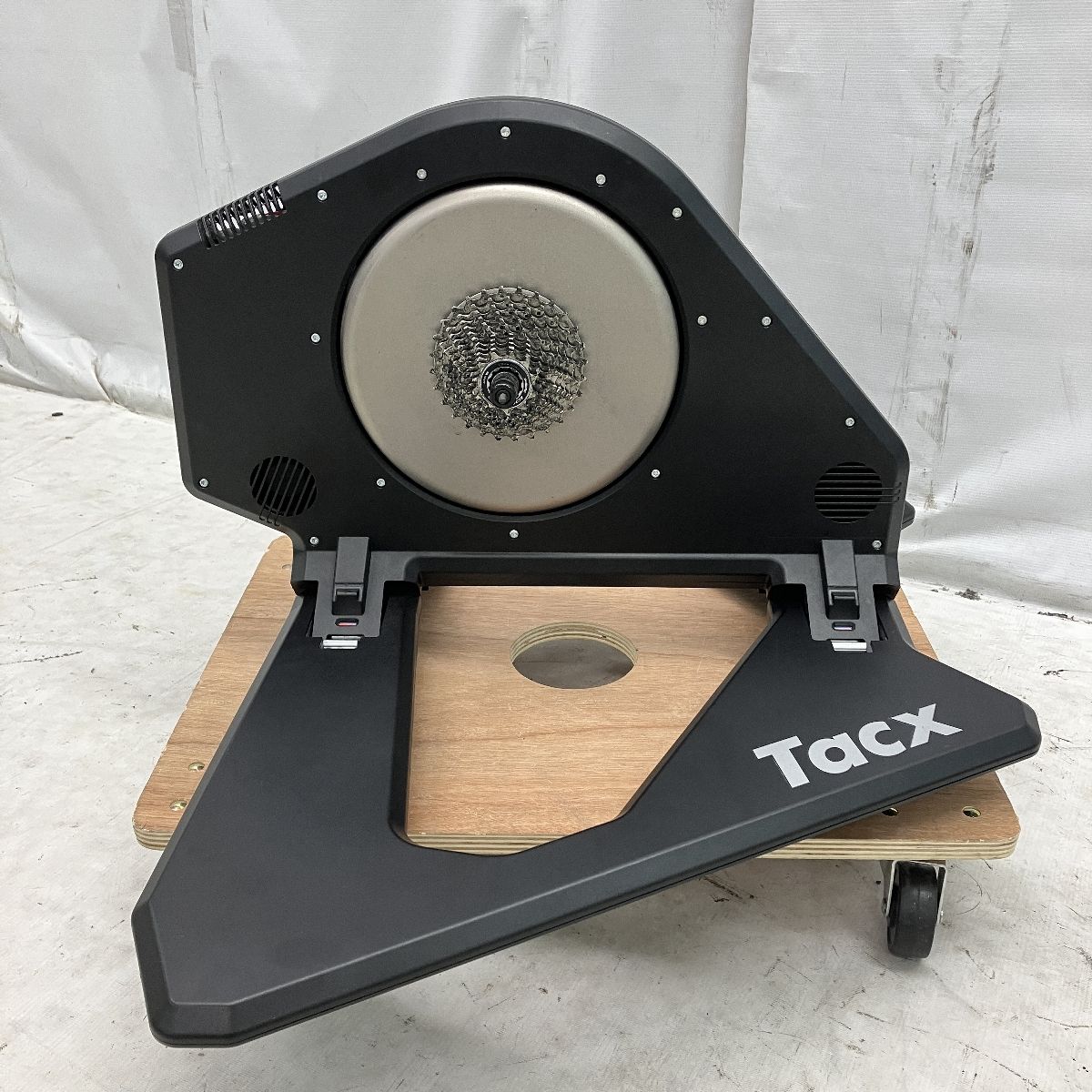 Tacx neo smart T2800 スマートトレーナー ローラー台 ロード