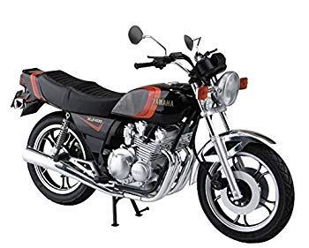【】(未使用･未開封品) 青島文化教材社 1/12 バイクシリーズ No.39 ヤマハ XJ400 プラモデル qdkdu57