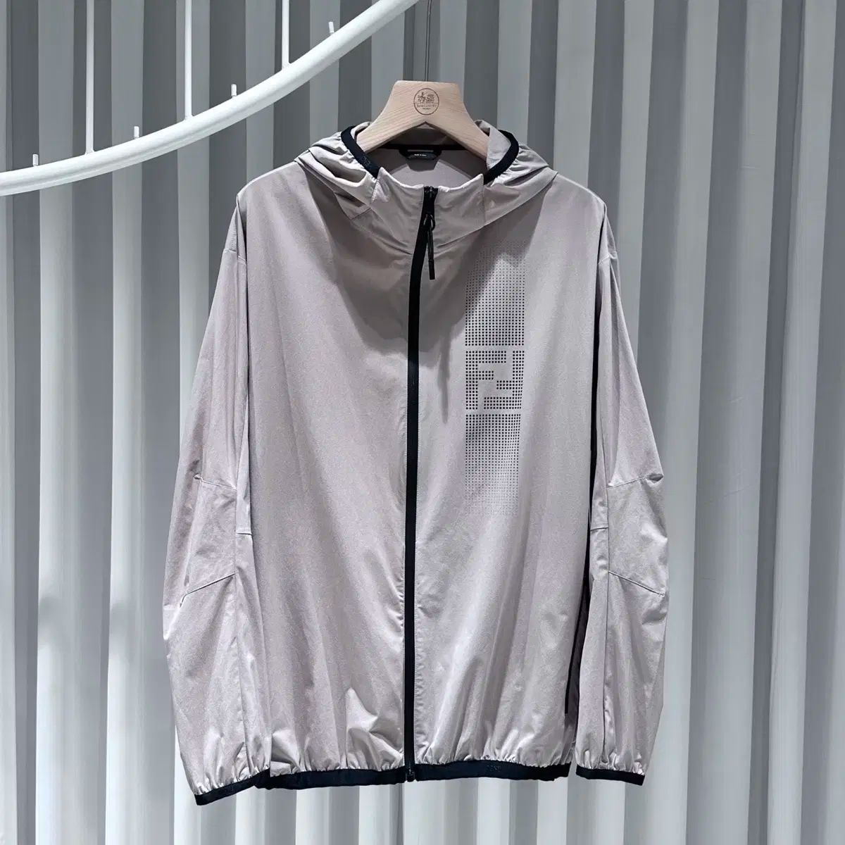 52 FENDI フェンディ テック ファブリック ジャケット ベージュ
