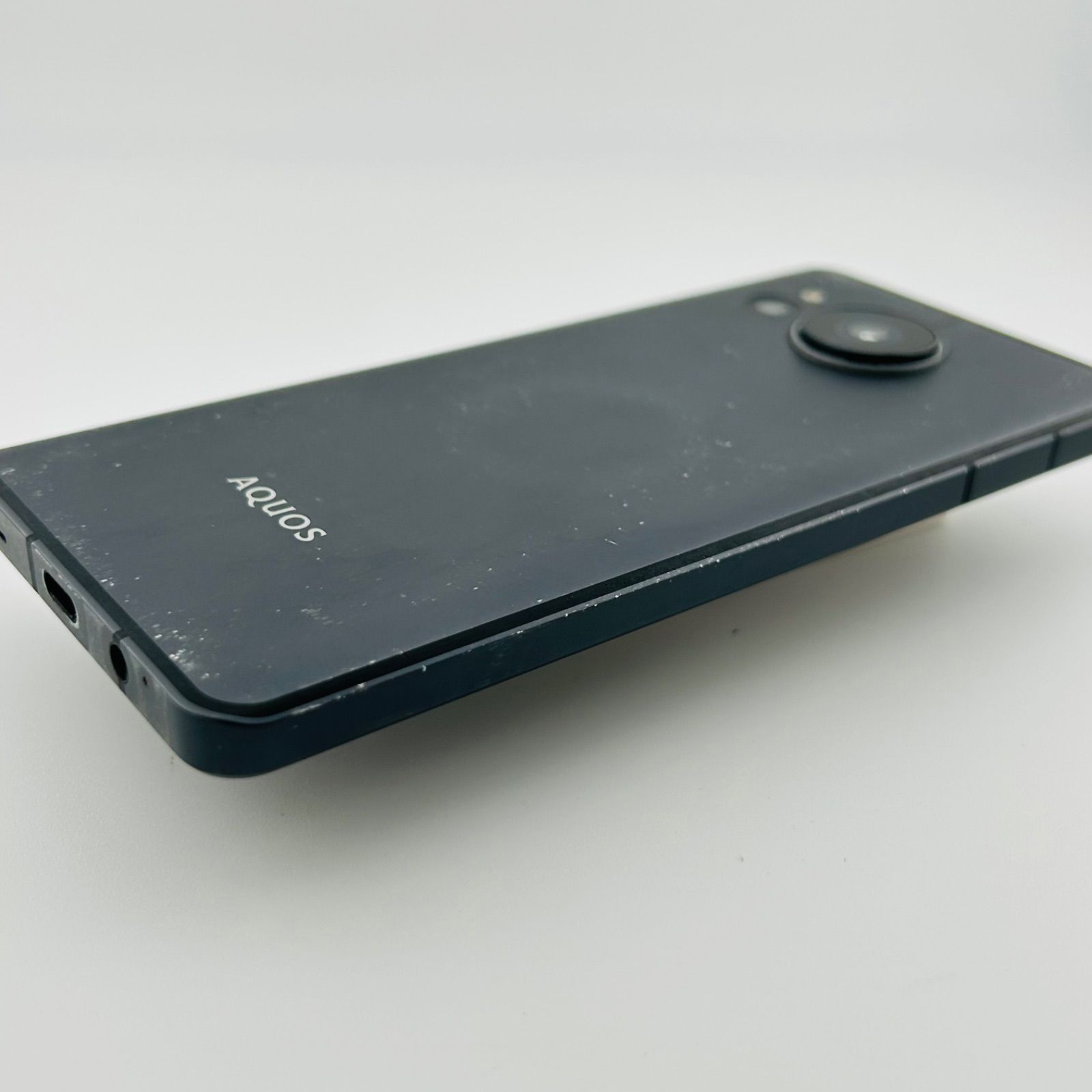 AQUOS Sense 7 SIMフリー　美品　バッテリー良好 ムスビー｜【バッテリー良好】AQUOSsense7 128GB ライトカッパー SIM