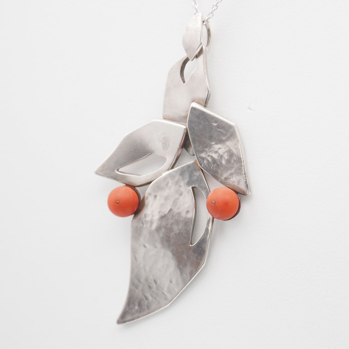 本珊瑚ネックレス 留金シルバー 本珊瑚ネックレス シルバー留め具 天然