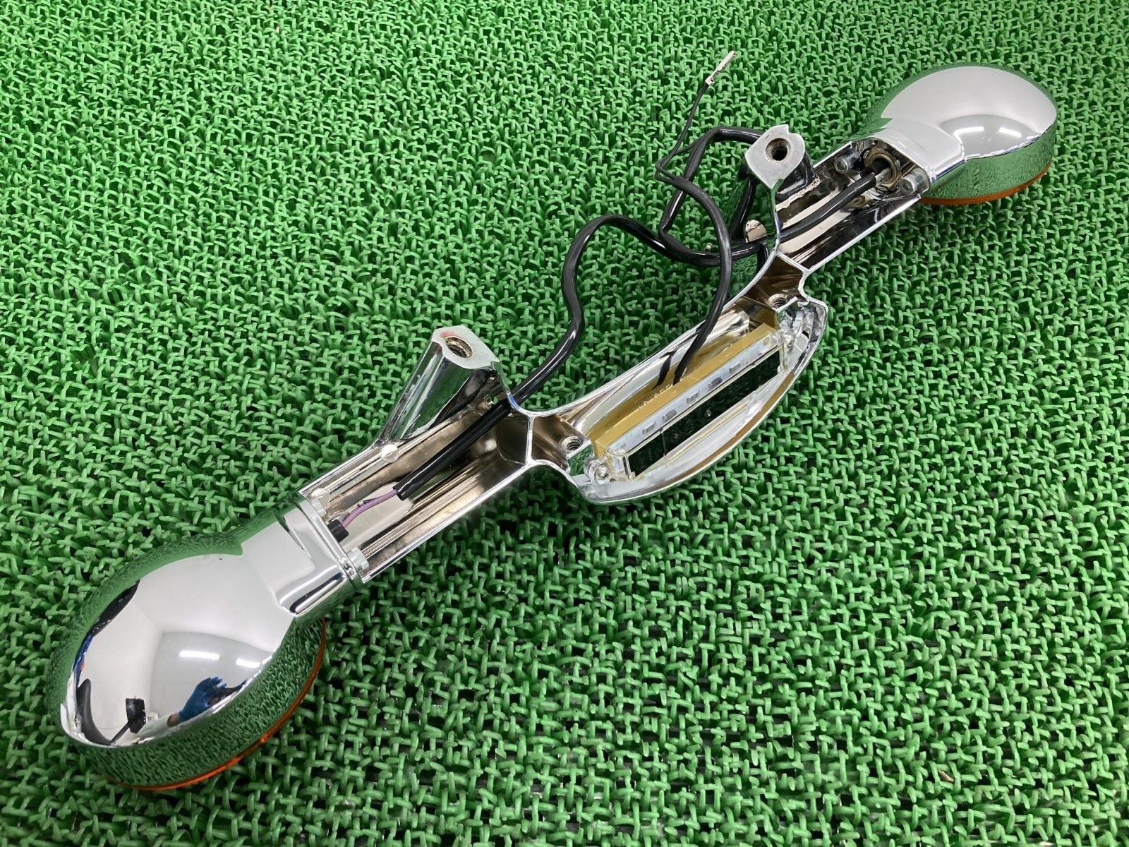 FLHR1580 リアウインカー 68742-09 ハーレー 純正 バイク 部品