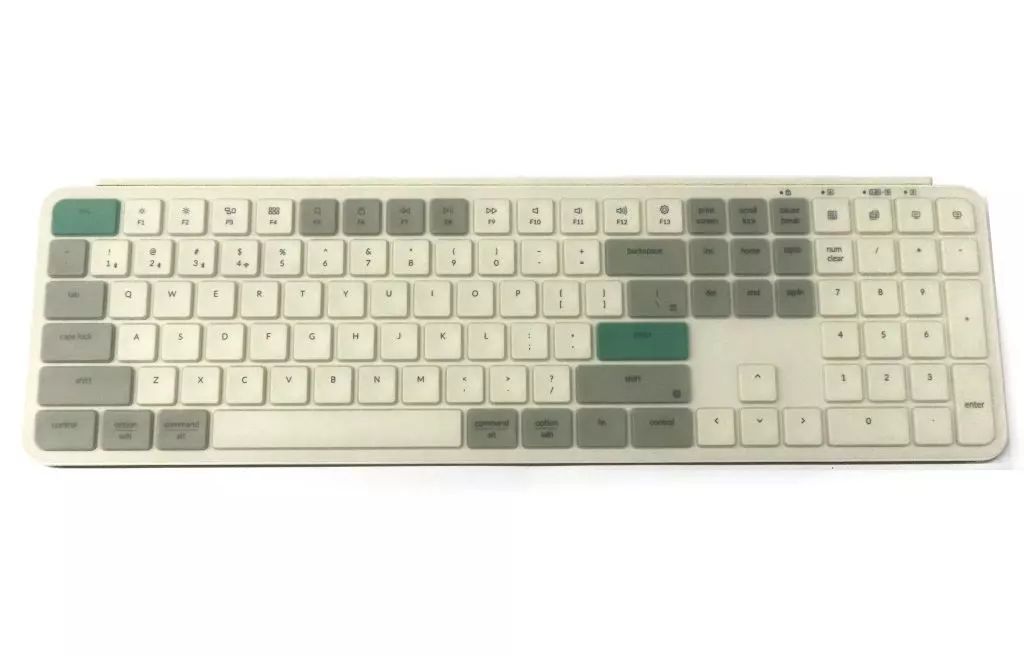 Keychron B6 Pro キーボード本体　レトログリーン Keychron B6 Pro ウルトラスリム ワイヤレスキーボード | kopek｜