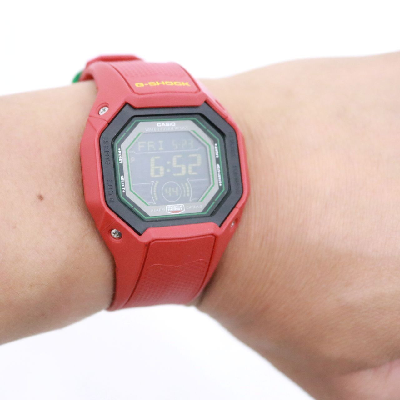 送料無料 廃盤 レア G-SHOCK G-056RE-4 ラスタファリアン レッド