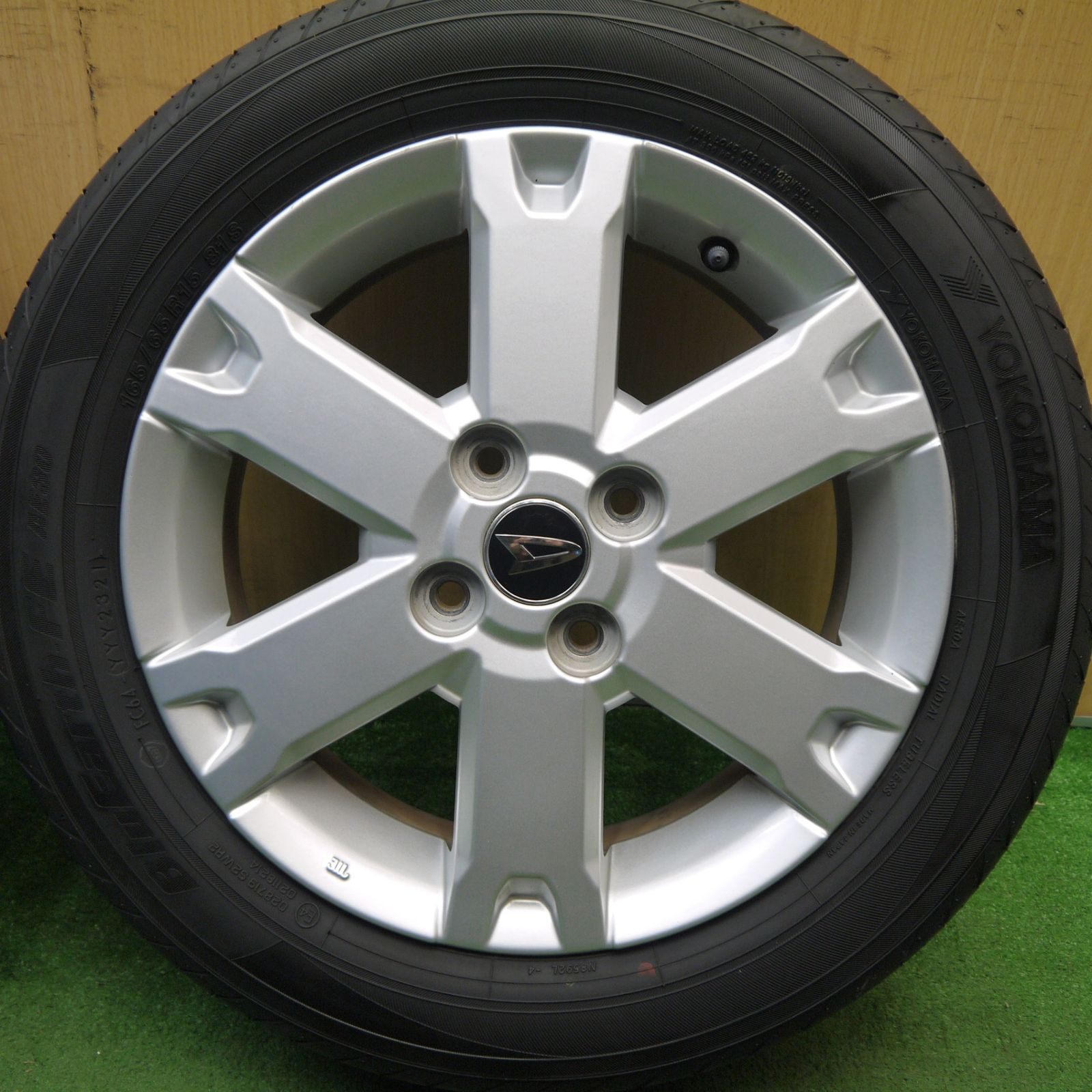 キレイ！21年！2本☆ダイハツ タフト 純正 165/65R15 ヨコハマ 