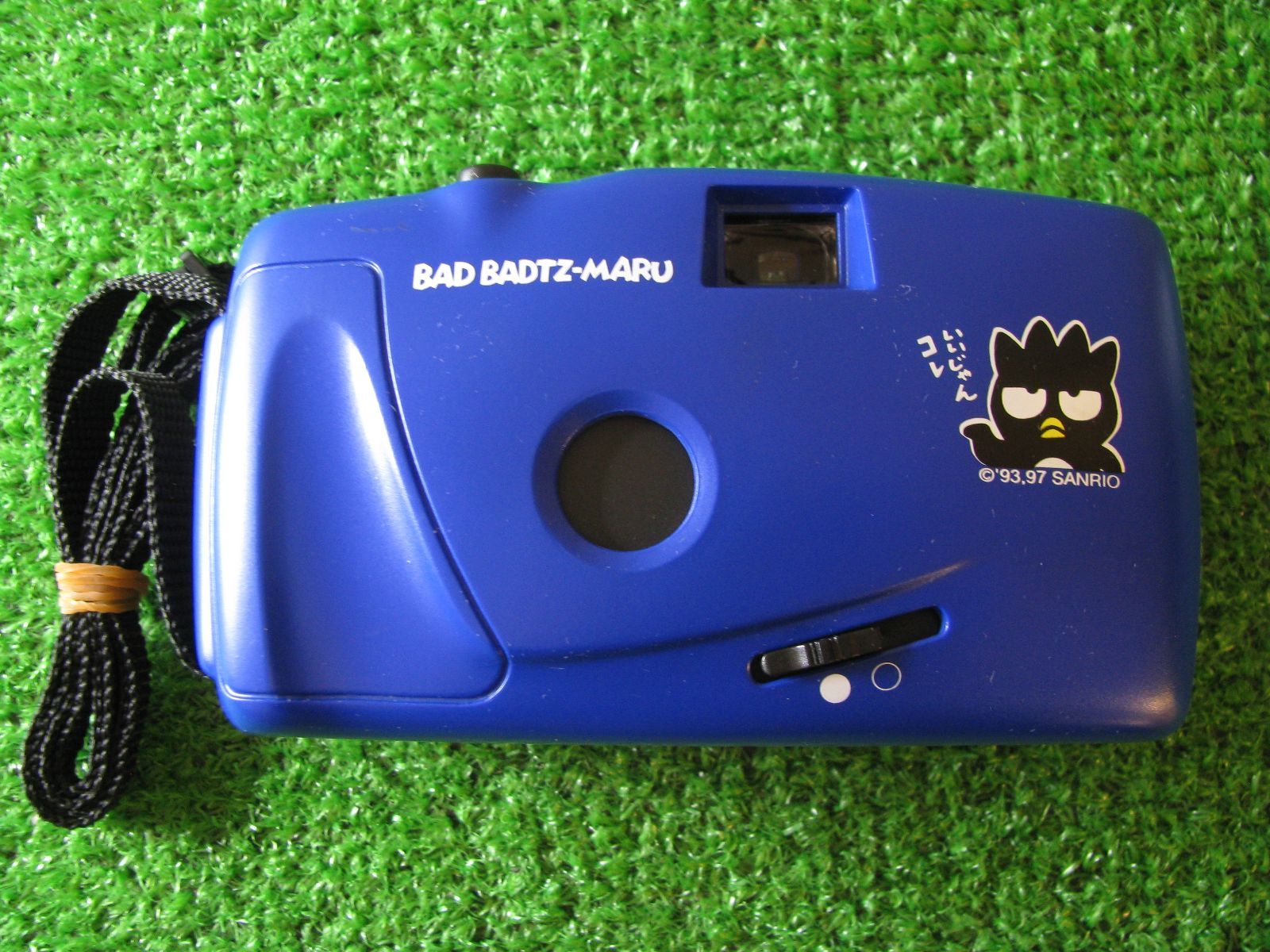 R1560】サンリオ フィルムカメラ 2個セット バッドばつ丸 - メルカリ