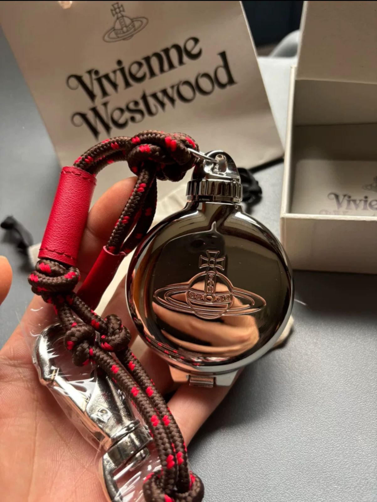 Westwood ヴィヴィアン