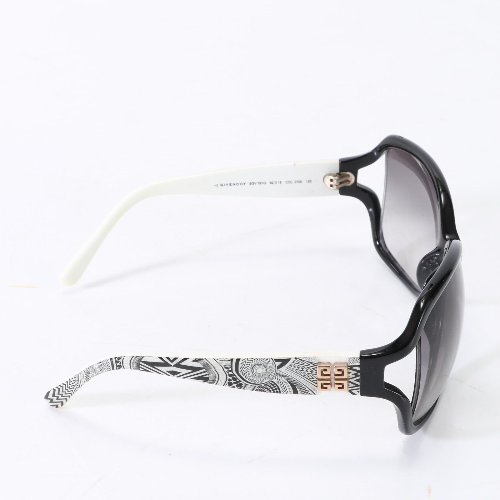 美品 ジバンシー サングラス SGV 791G 62□15 COL. 0700 125 アイ 