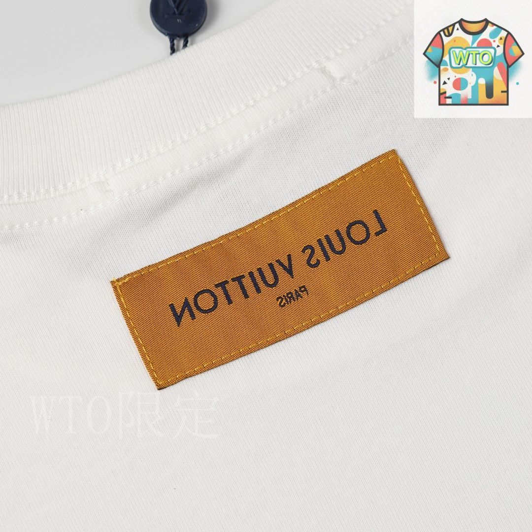 m♡出品 今日WTO】Louis Vuitton 胸前アート文字熱転写 T シャツ-DX57