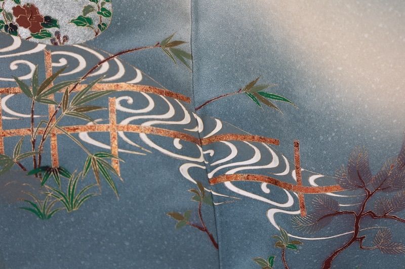 訪問着 ブルーグレー ゴールド 紫 グリーン 白 茶 貝合わせ 花 波 T514  