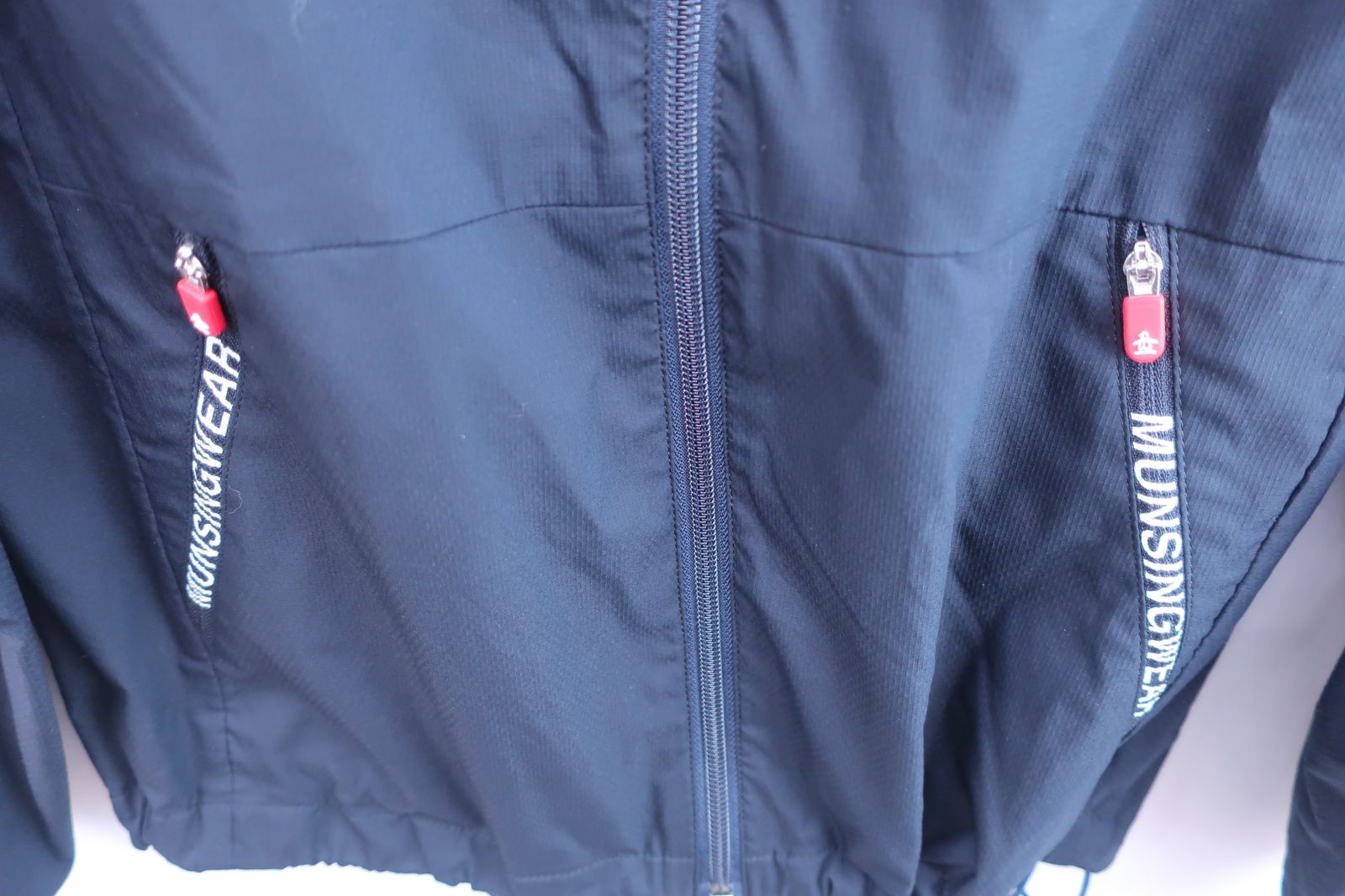 美品】Munsingwear(マンシングウェア) ウィンドブレーカー