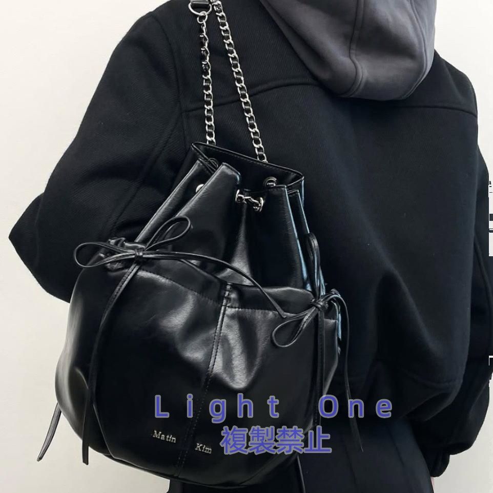 Matin. Kim ブラックリュック　新品未使用タグ付 Matin kim リュック バッグ ナップサック マーティンキム 新品の