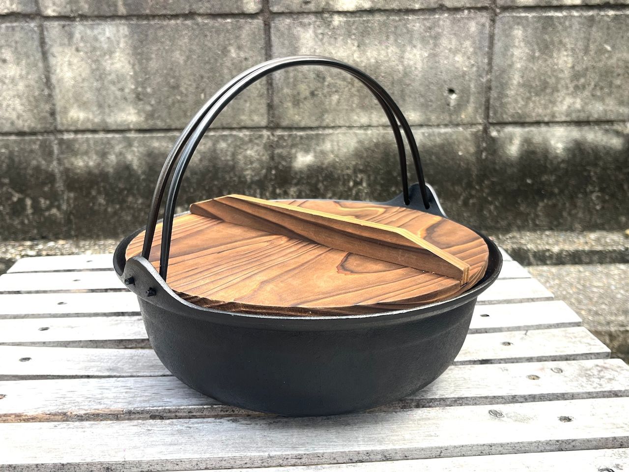 OIGEN オイゲン 南部鉄器 お国自慢鍋ツル付 28cm