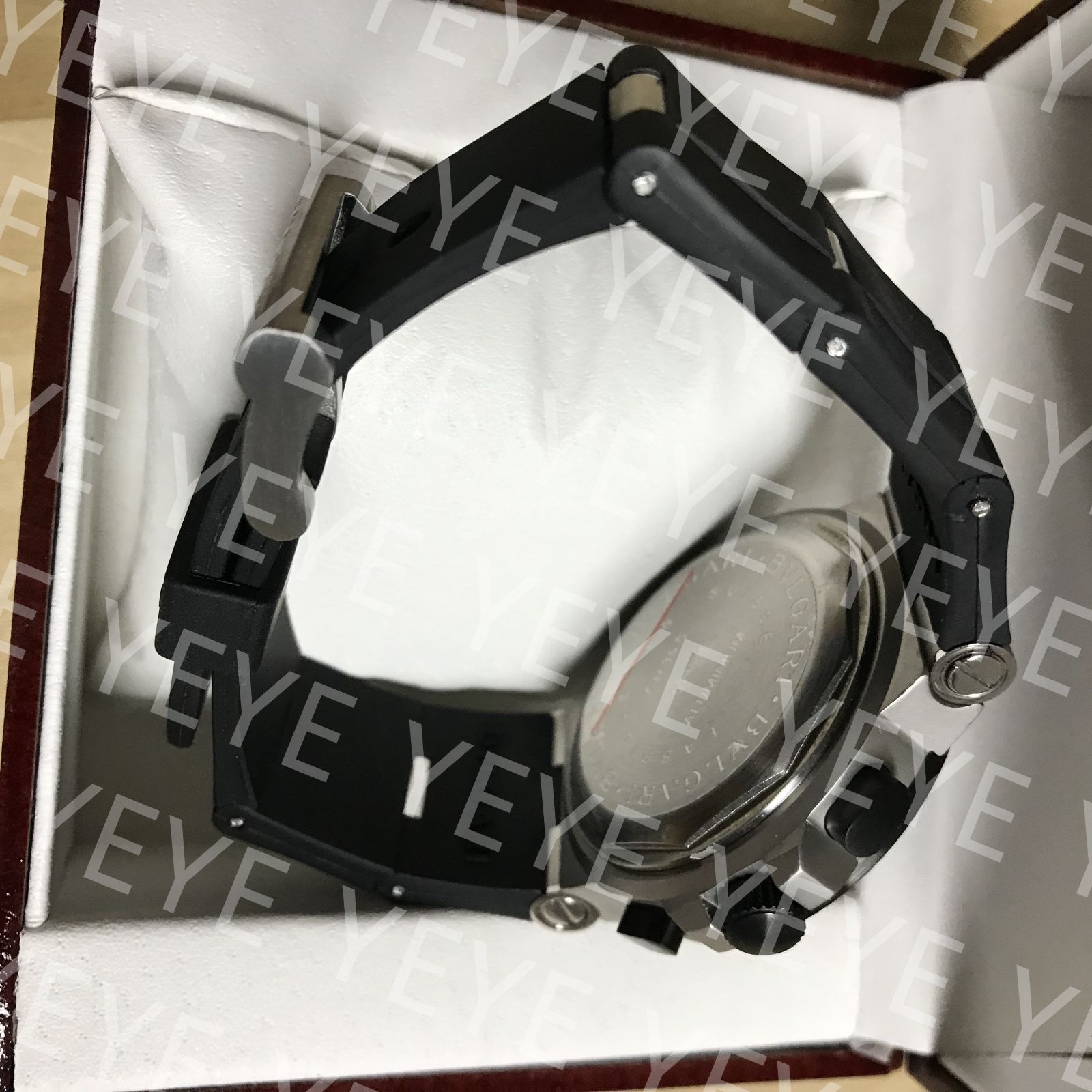 新品 BVLGARI ブルガリ メンズ 腕時計 即購入不可 38