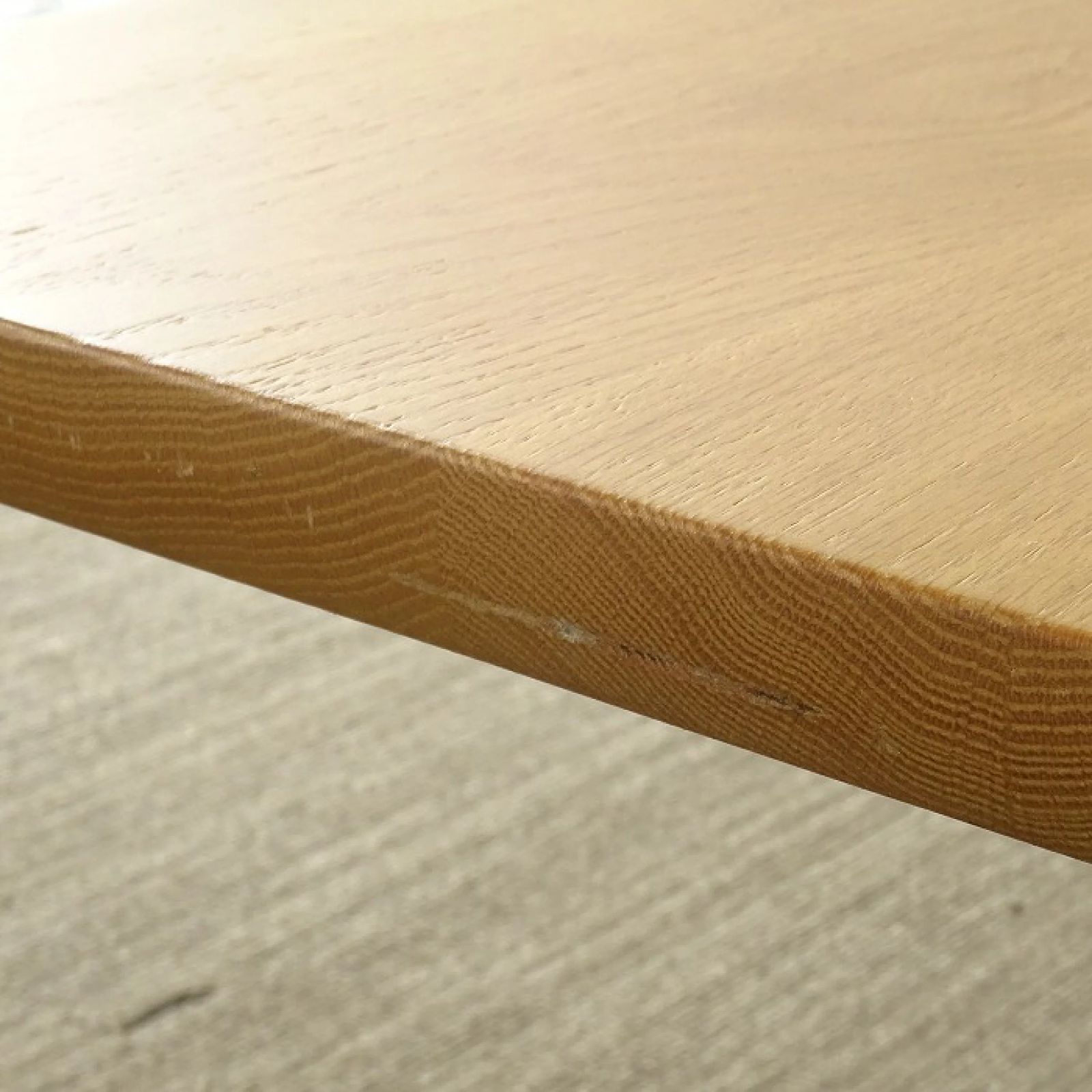 リビングダイニングテーブル