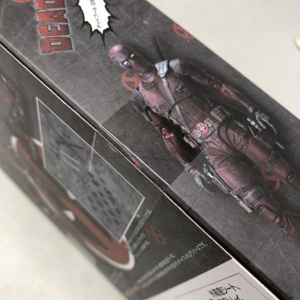 未開封品　BANDAI SHFiguartsデッドプール 2 DEADPOOL2 Amazon.com: Marvel S.H. Figuarts Deadpool 2 Action Figure