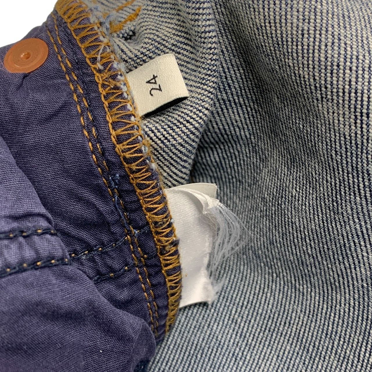 24インチ グッチロゴ