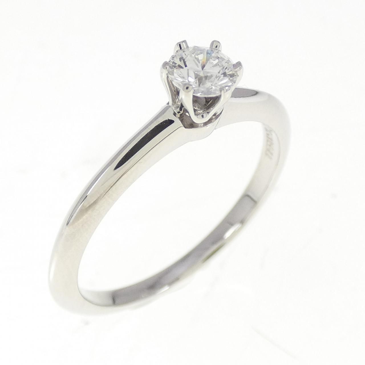 ティファニー クラシックソリティア リング 0.23CT G VVS1 VG