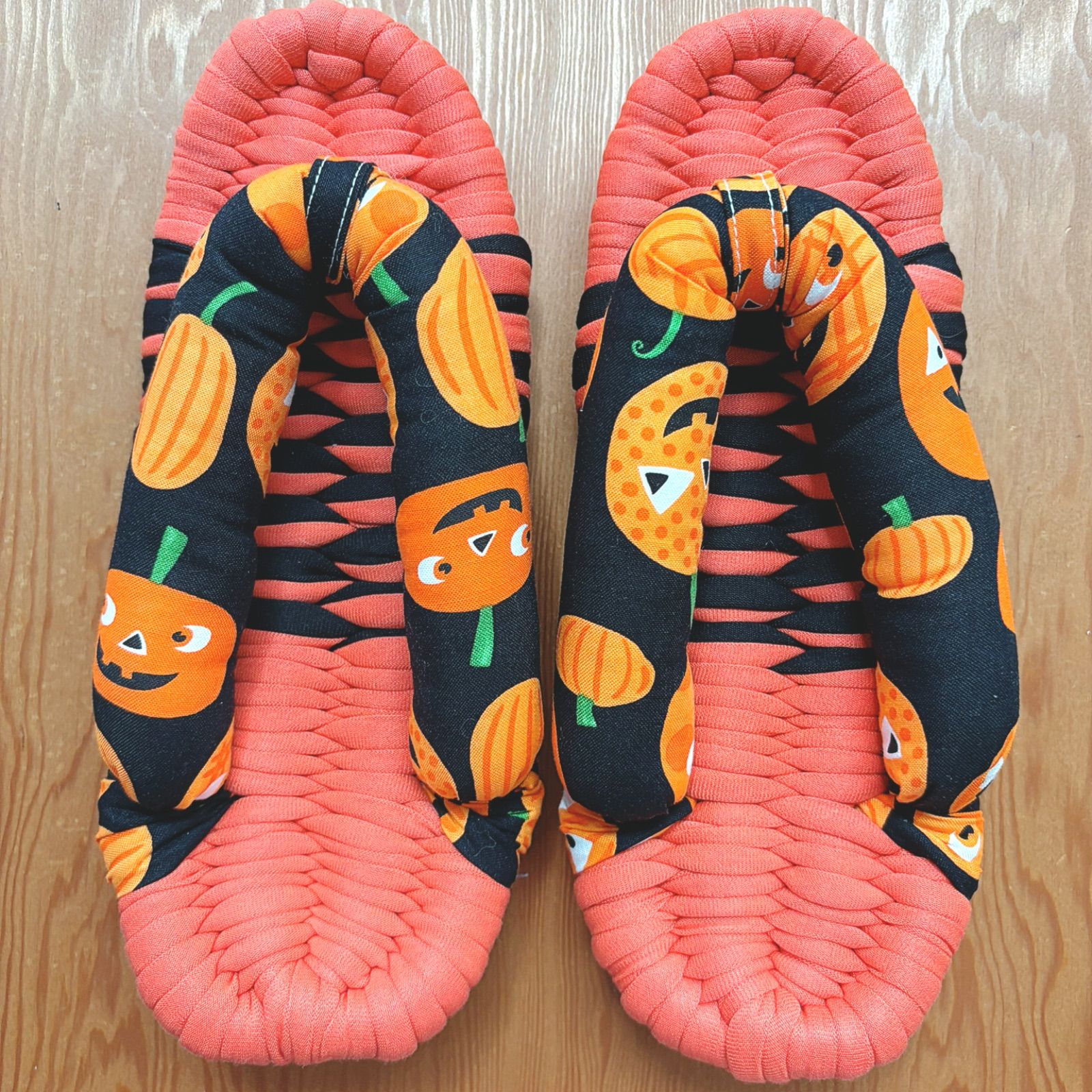 ハロウィン柄の布ぞうり25cm(靴のサイズで約23～26.5cm位の方に  